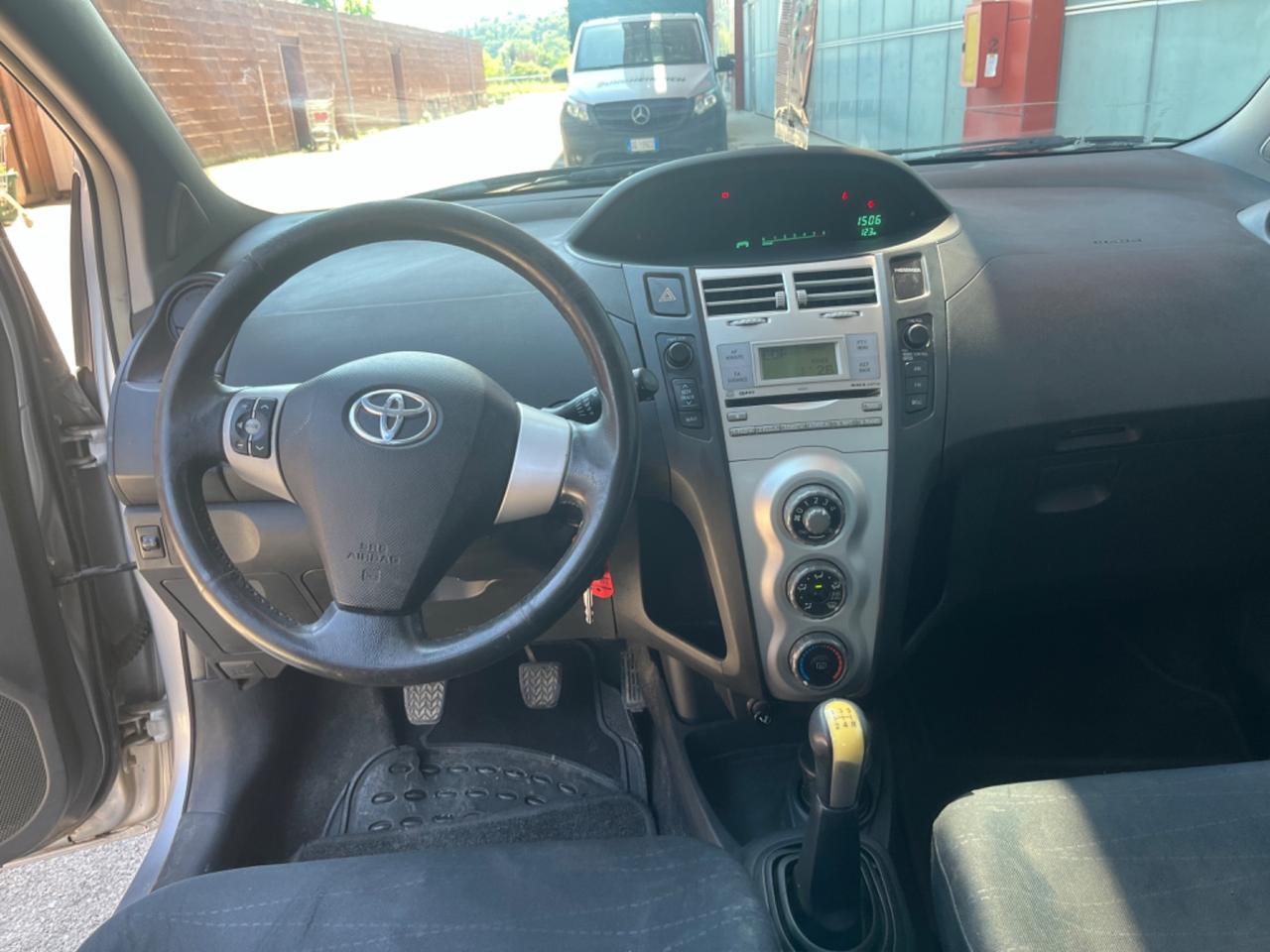 Toyota Yaris 1.4 D-4D 5 porte Sol