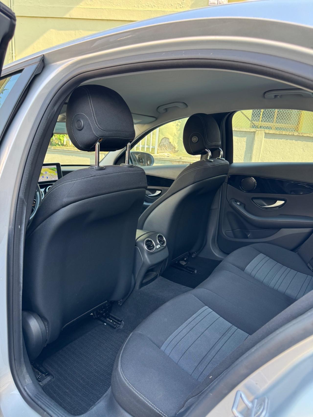 Mercedes-benz C 180 d Auto Premium