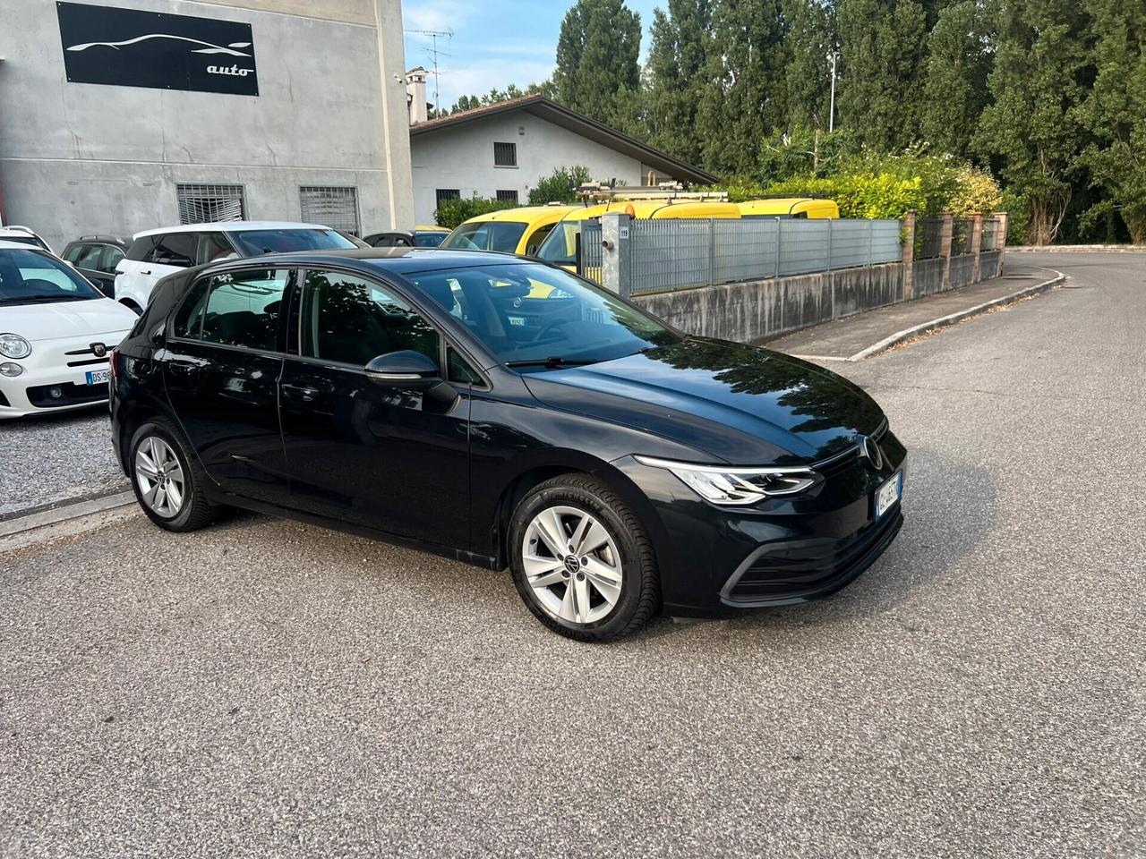 Volkswagen Golf 8 2.0 TDI SCR Style