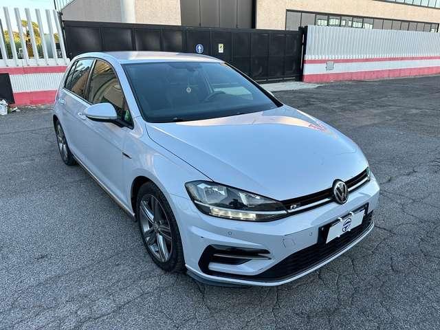 Volkswagen Golf 1.6 TDI DSG 5p. R-line