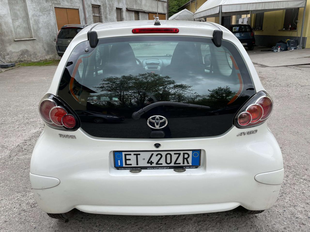 Toyota Aygo 1.0 12V VVT-i 3 porte Active Connect