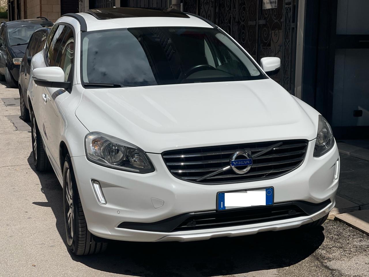 Volvo XC60 AWD Geartronic Momentum TETTO/FULL
