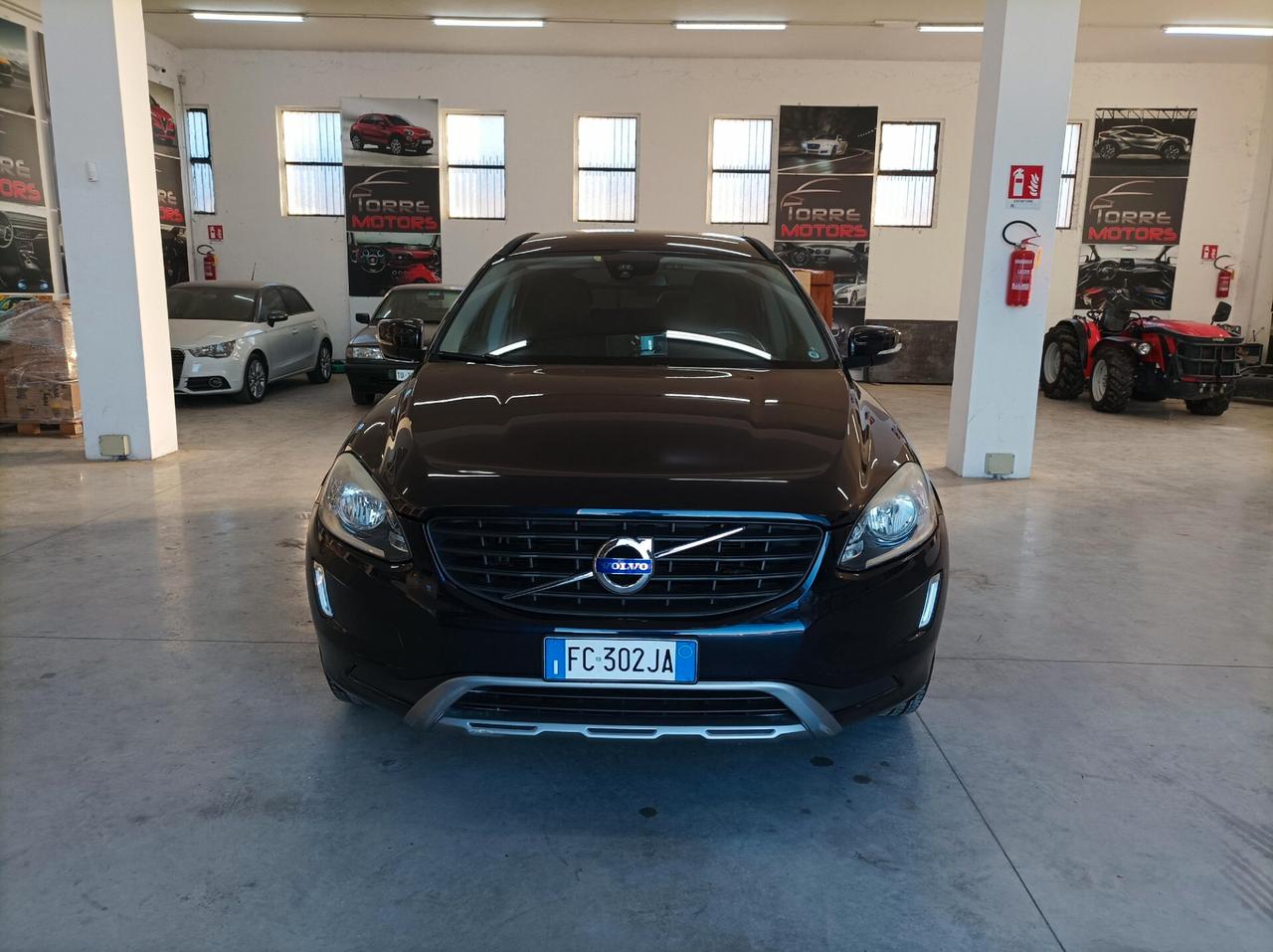 Volvo XC 60 CV 190 D4 Momentum 02/2016