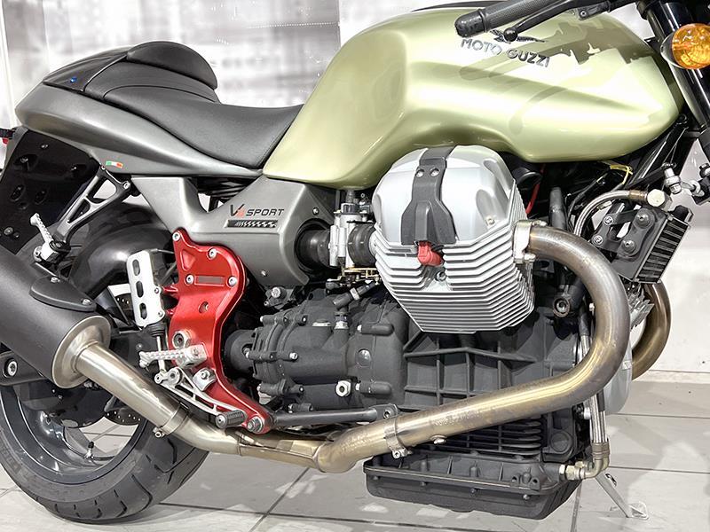 Moto Guzzi V 11