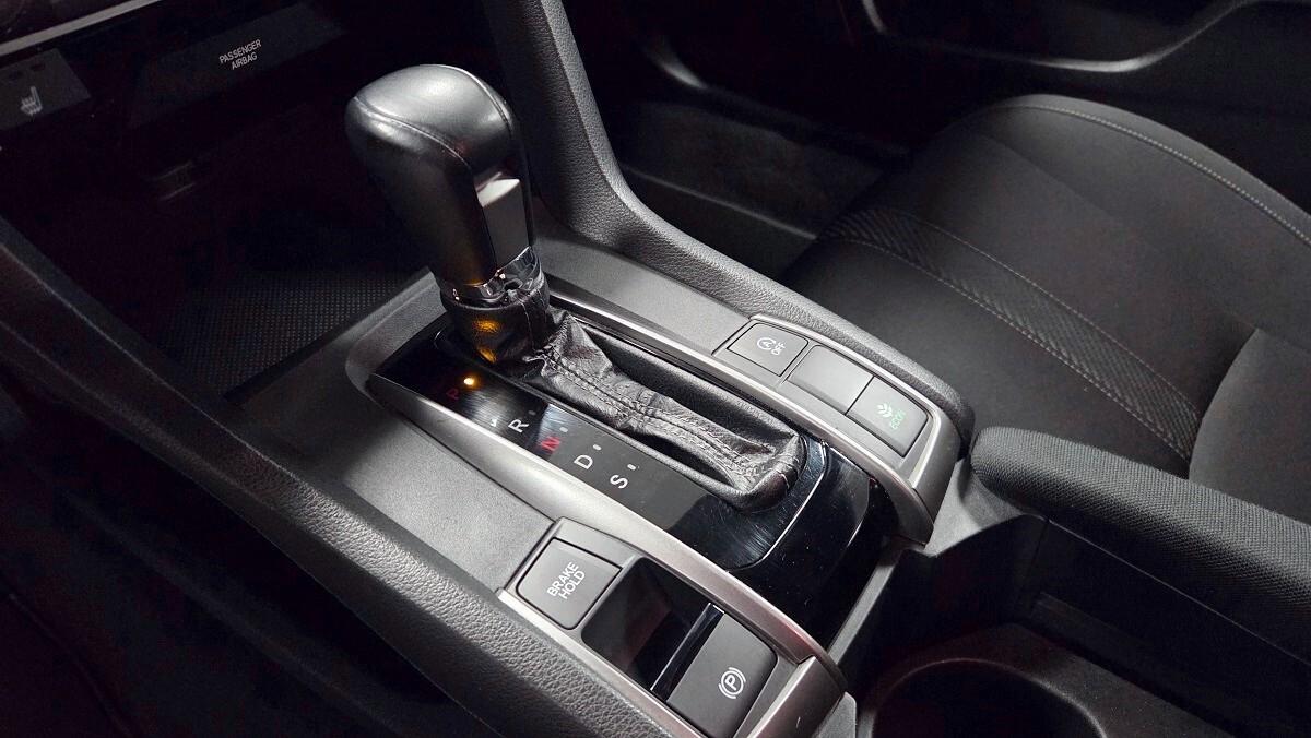 Honda Civic 1.0T 5 porte Executive Premium