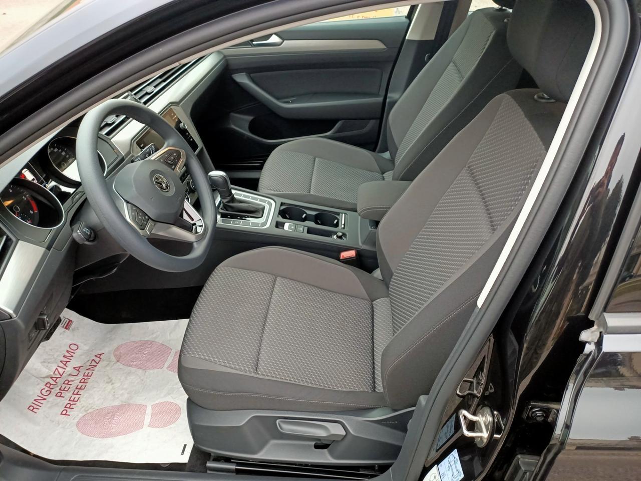 Volkswagen Passat Variant 1.6 TDI SCR DSG Business BMT