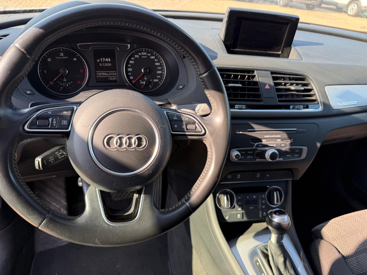Audi Q3 2.0 TDI 150 CV quattro S tronic Sport