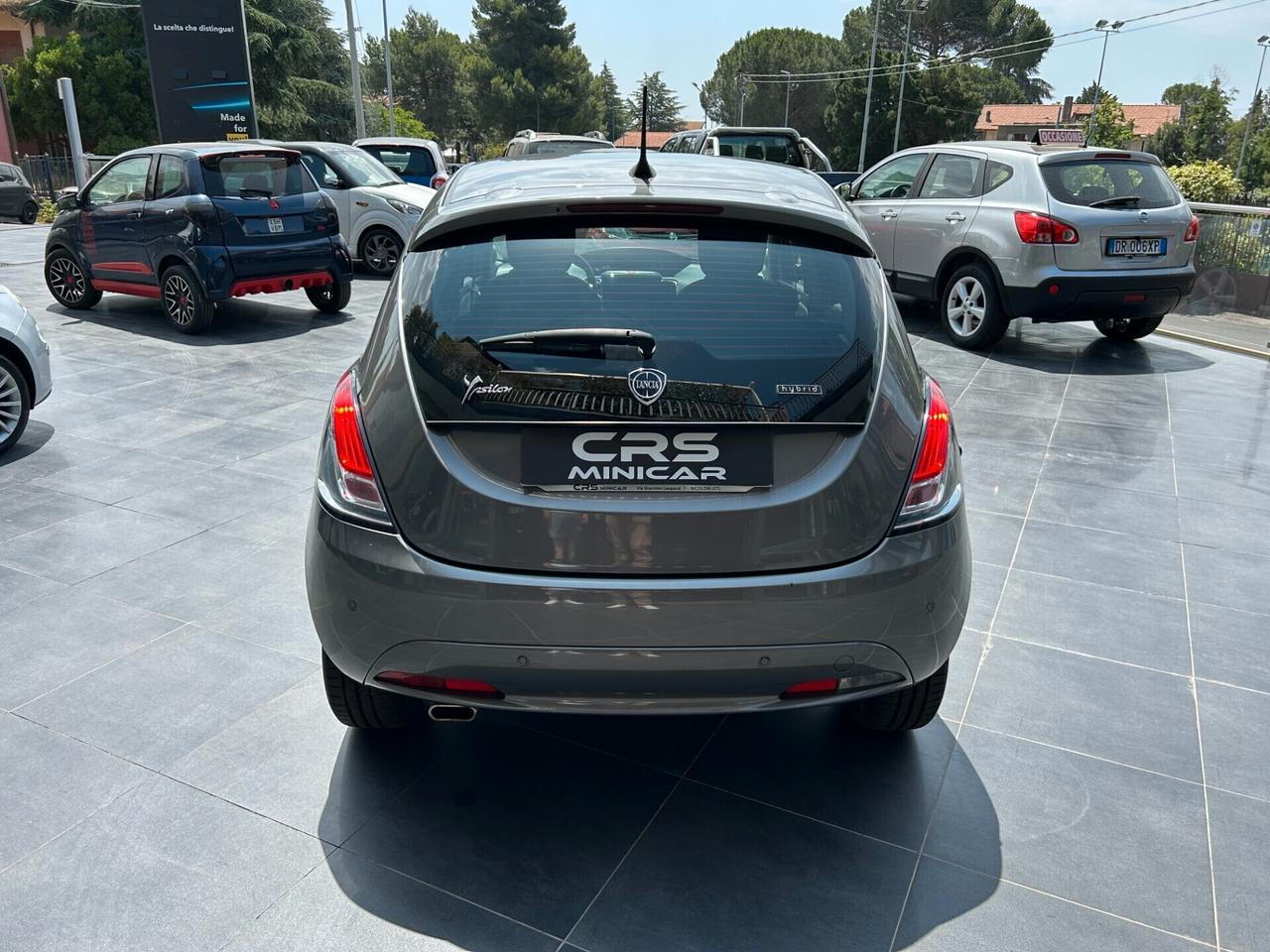 Lancia Ypsilon 1.0 FireFly 5 porte S&S Hybrid Gold