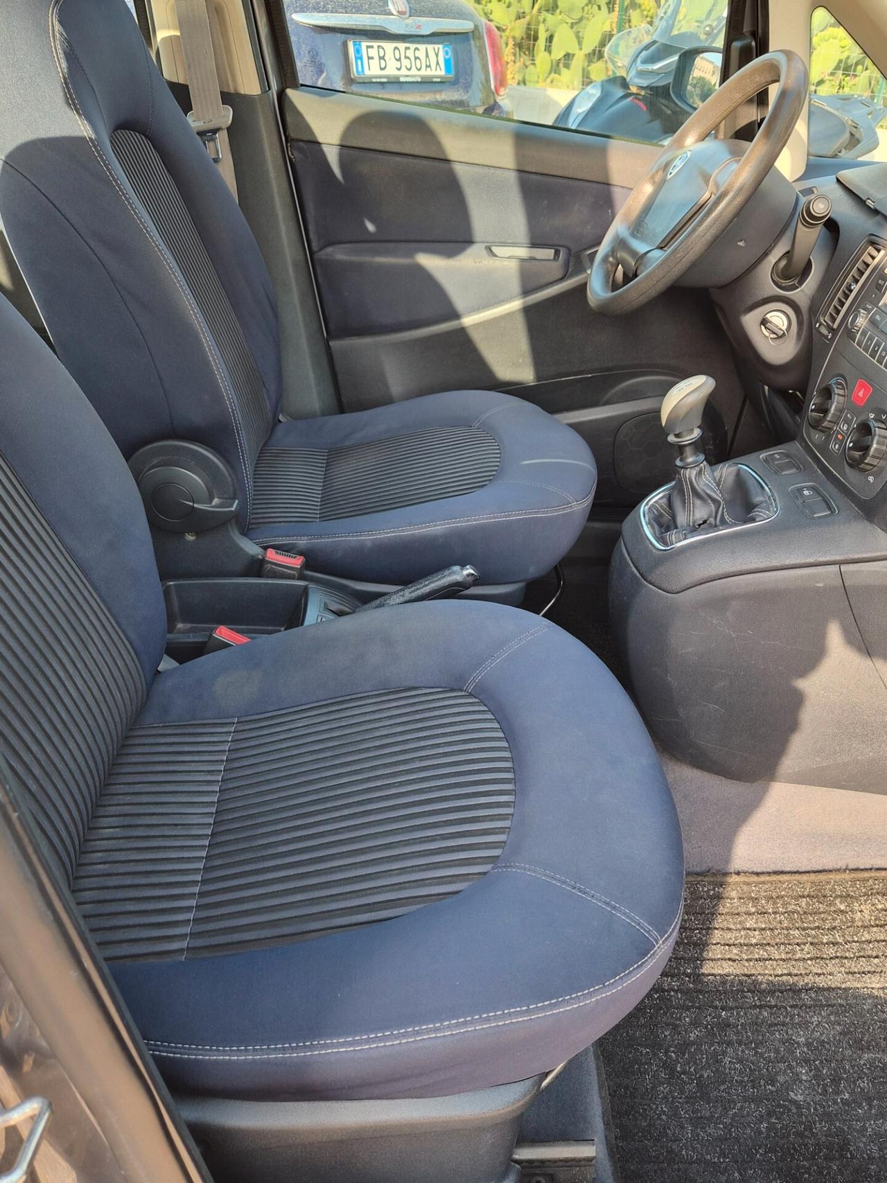 Lancia MUSA 1.6 Multijet Poltrona Frau