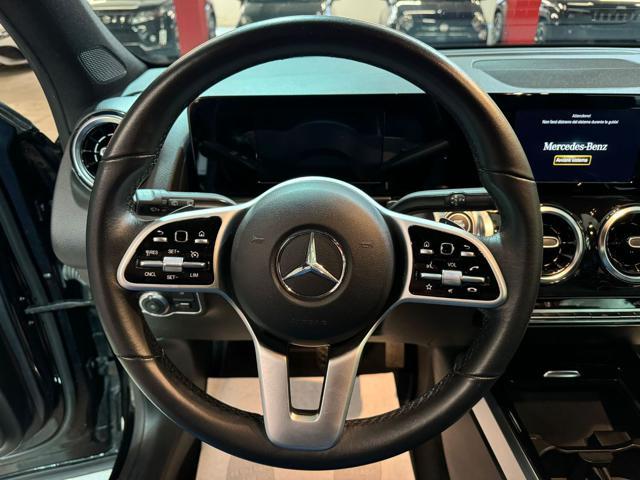 MERCEDES-BENZ GLB 200 d Automatic Sport