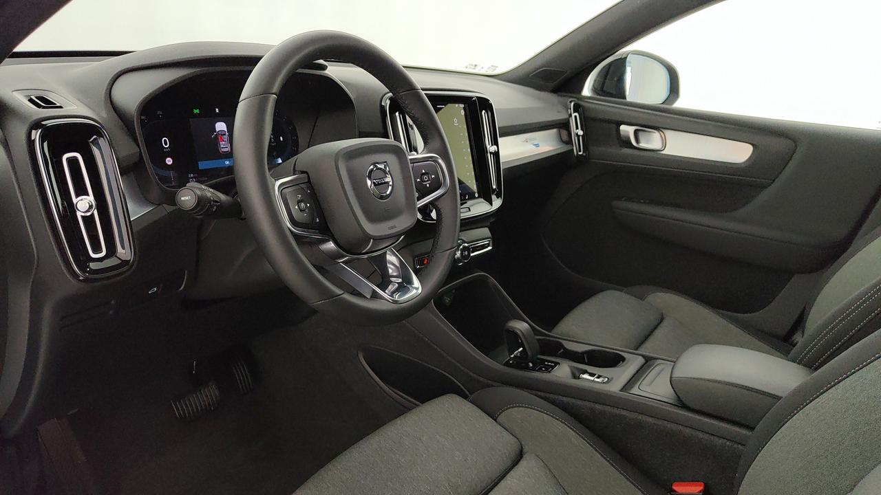 VOLVO XC40 2.0 b3 Core auto