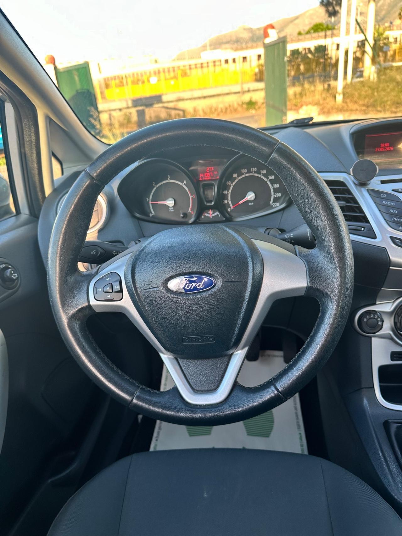Ford Fiesta 1.4 TDCi 70CV 5 porte Titanium