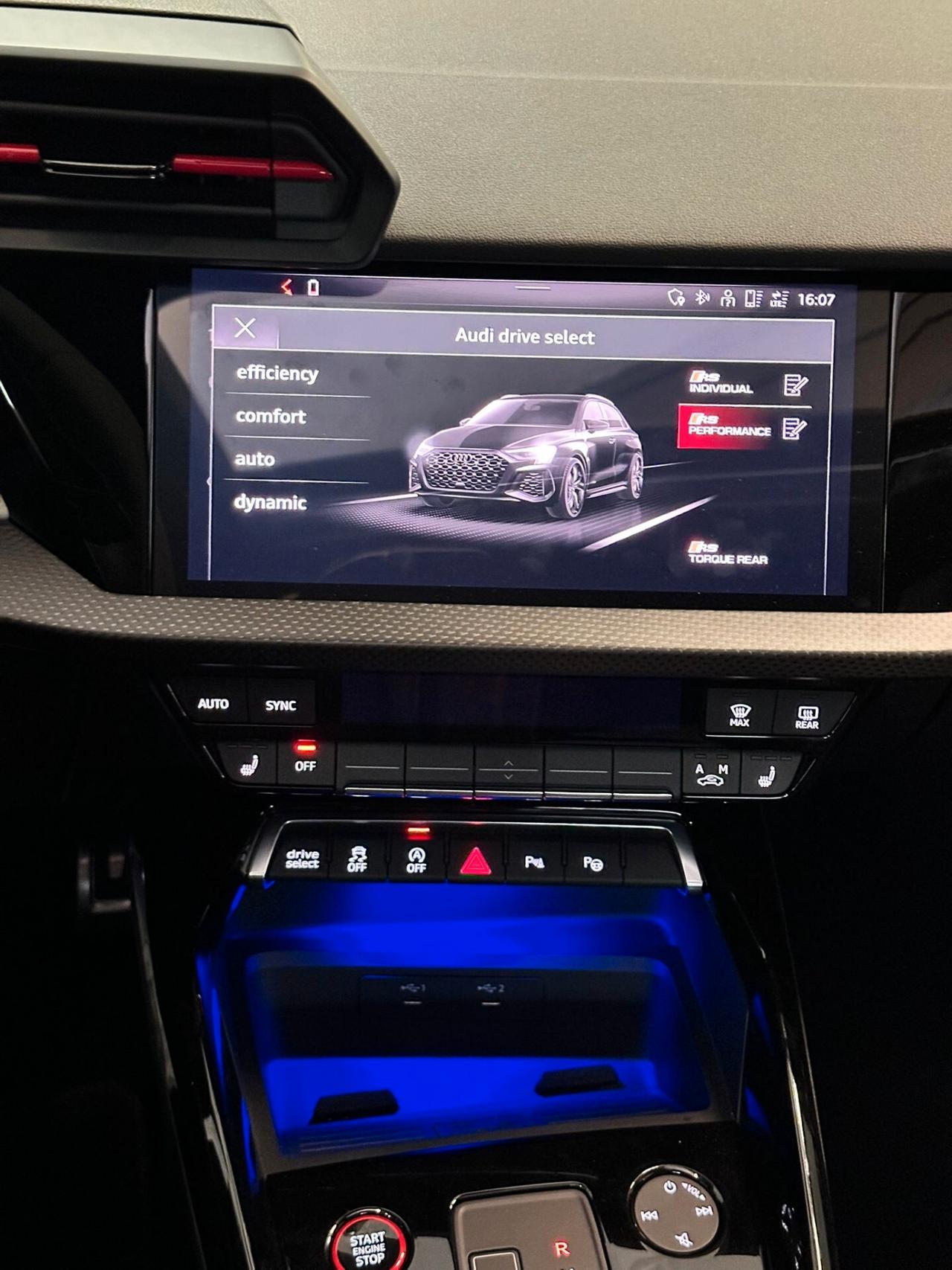 Audi A3 RS 3 SPB TFSI quattro S tronic