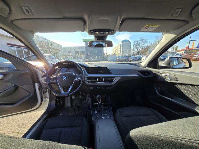 BMW 118 i 5p. PERMUTE