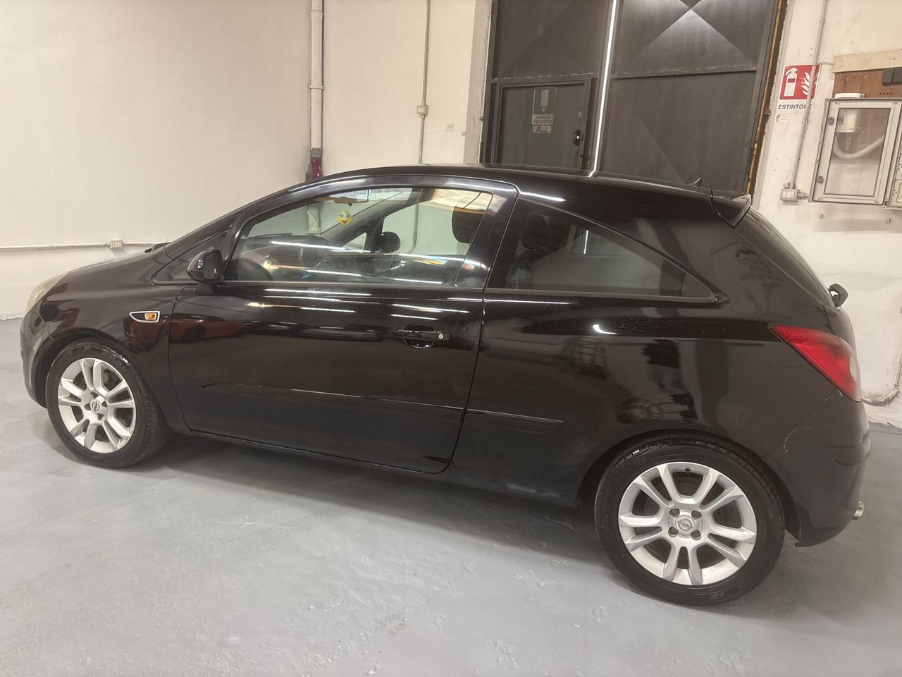 Opel Corsa 1.3 CDTI 90CV 3 porte Sport