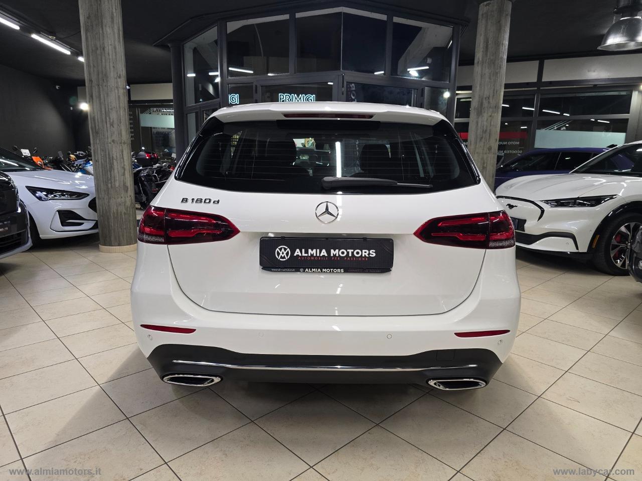 MERCEDES-BENZ B 180 d Automatic Executive