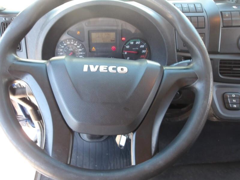 IVECO EUROCARGO 120 - 22 (Euro 6)