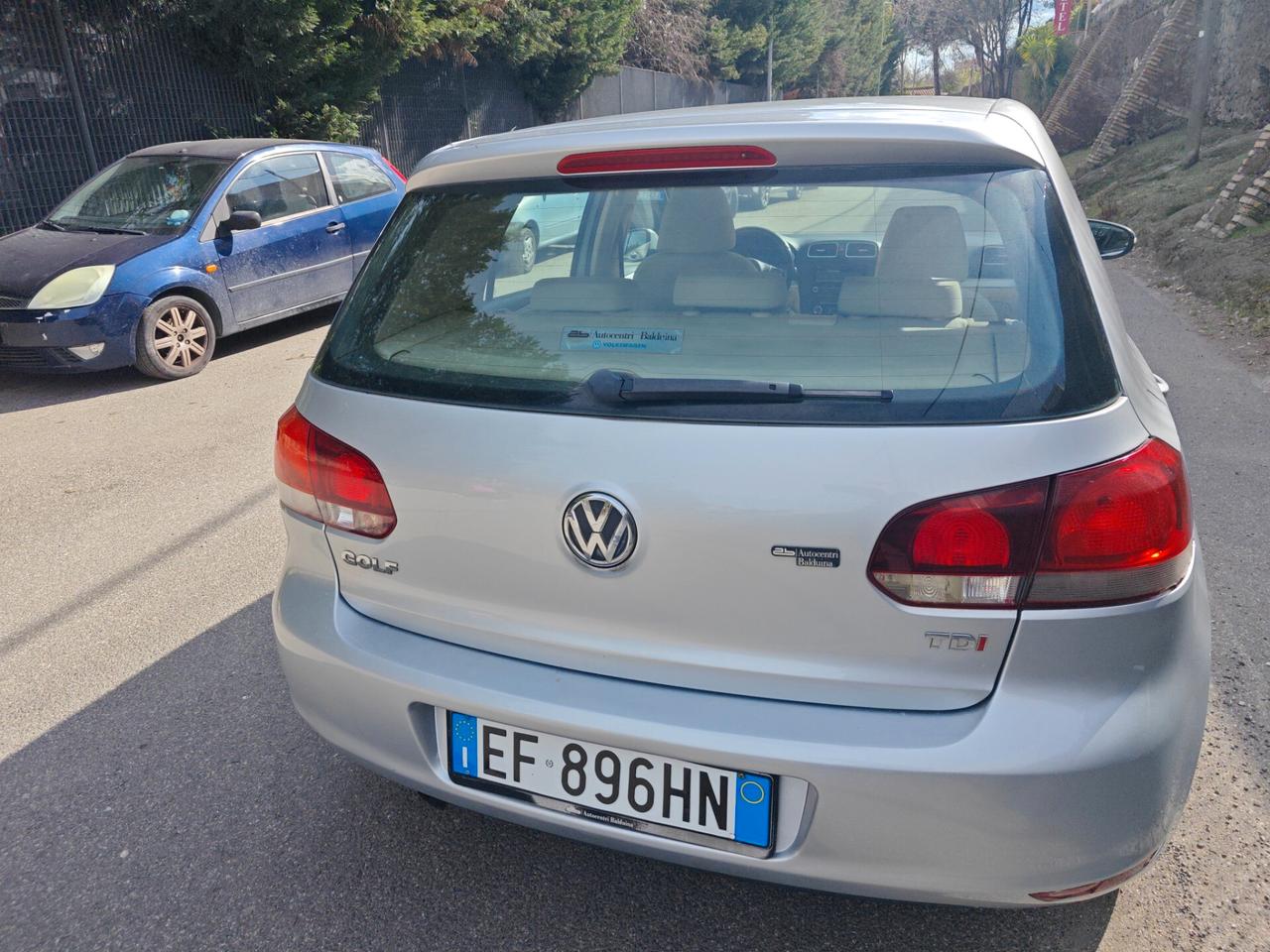Volkswagen Golf 1.6 TDI DPF DSG 5p. Comfortline