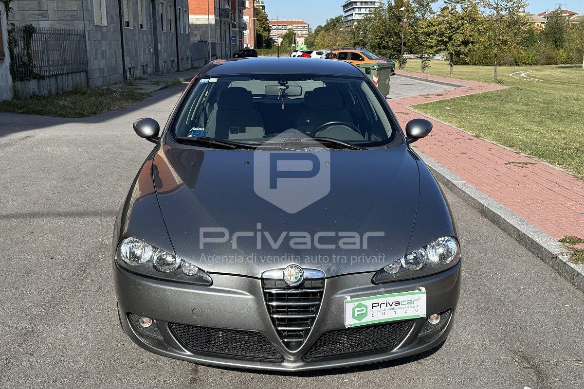 ALFA ROMEO 147 1.9 JTD (115) 5 porte Distinctive