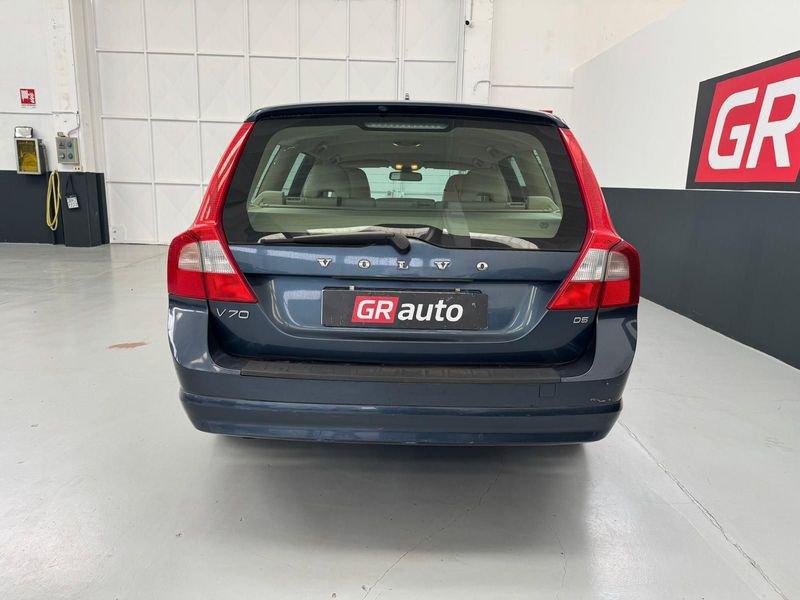 Volvo V70 V70 2.4 d5 Summum 185cv