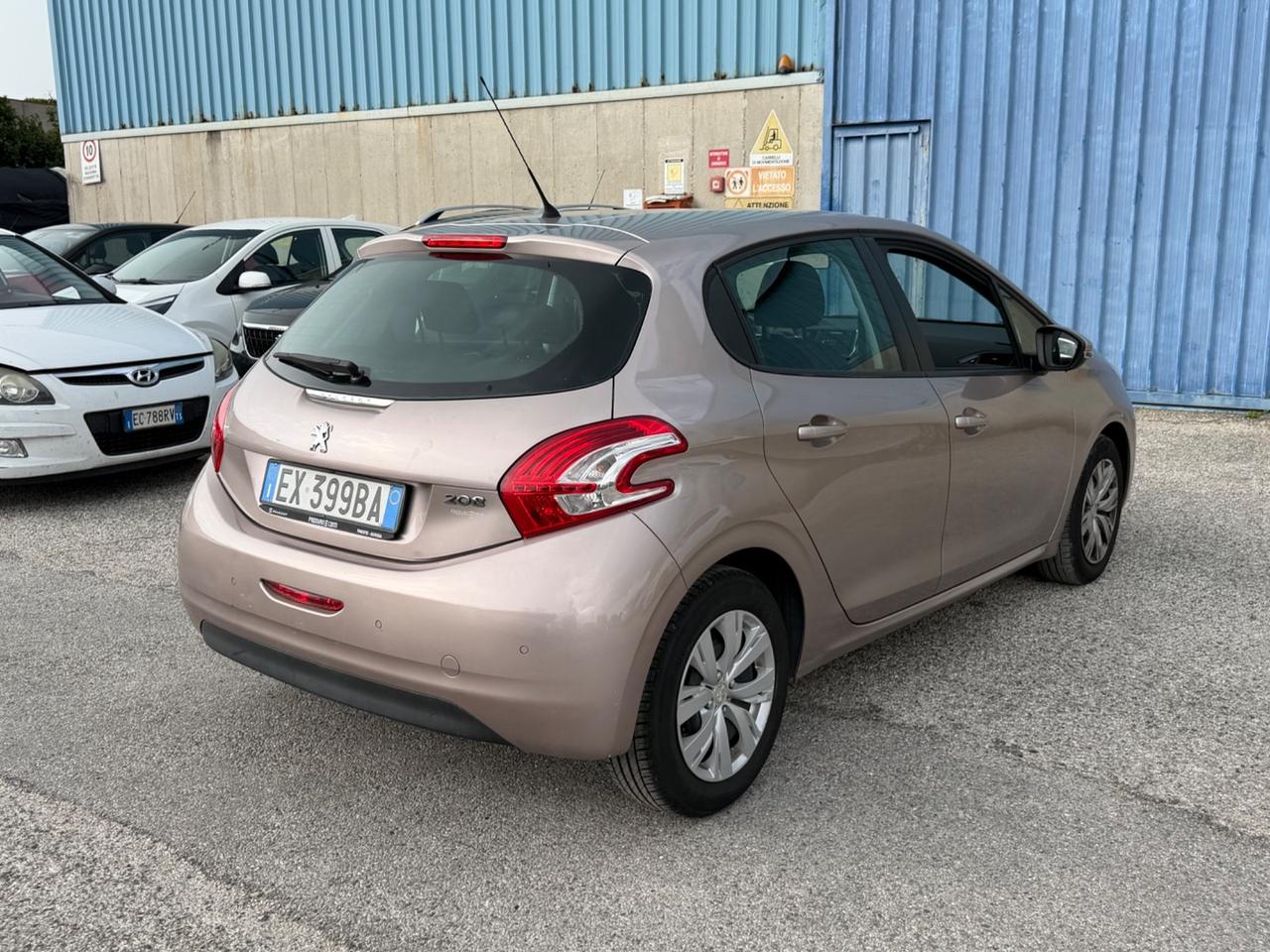 Peugeot 208 PureTech 82 5 porte Access