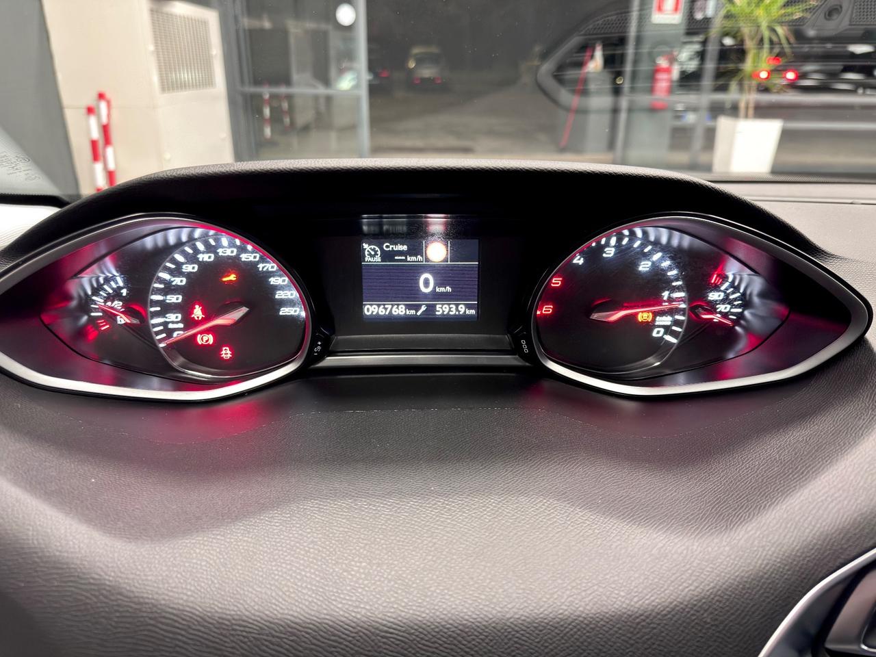 Peugeot 308 BlueHDi 100 S&S SW Business