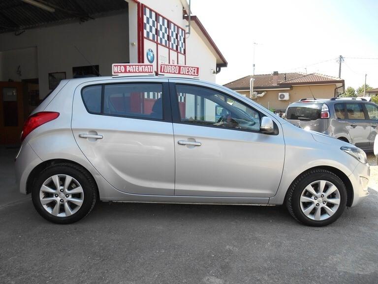 Hyundai i20 1.1 CRDi 5p. X NEOPATENTATI