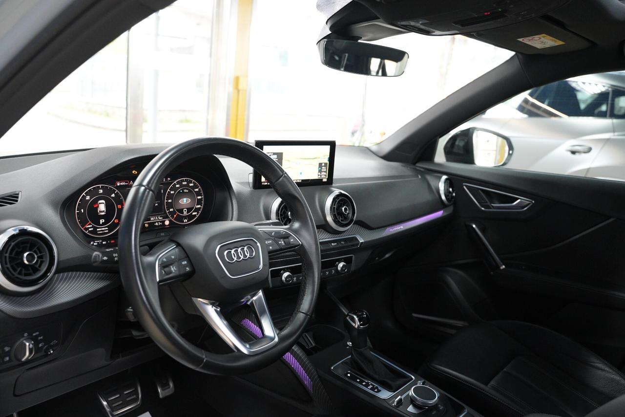 Audi Q2 35 TDI S tronic Identity Black