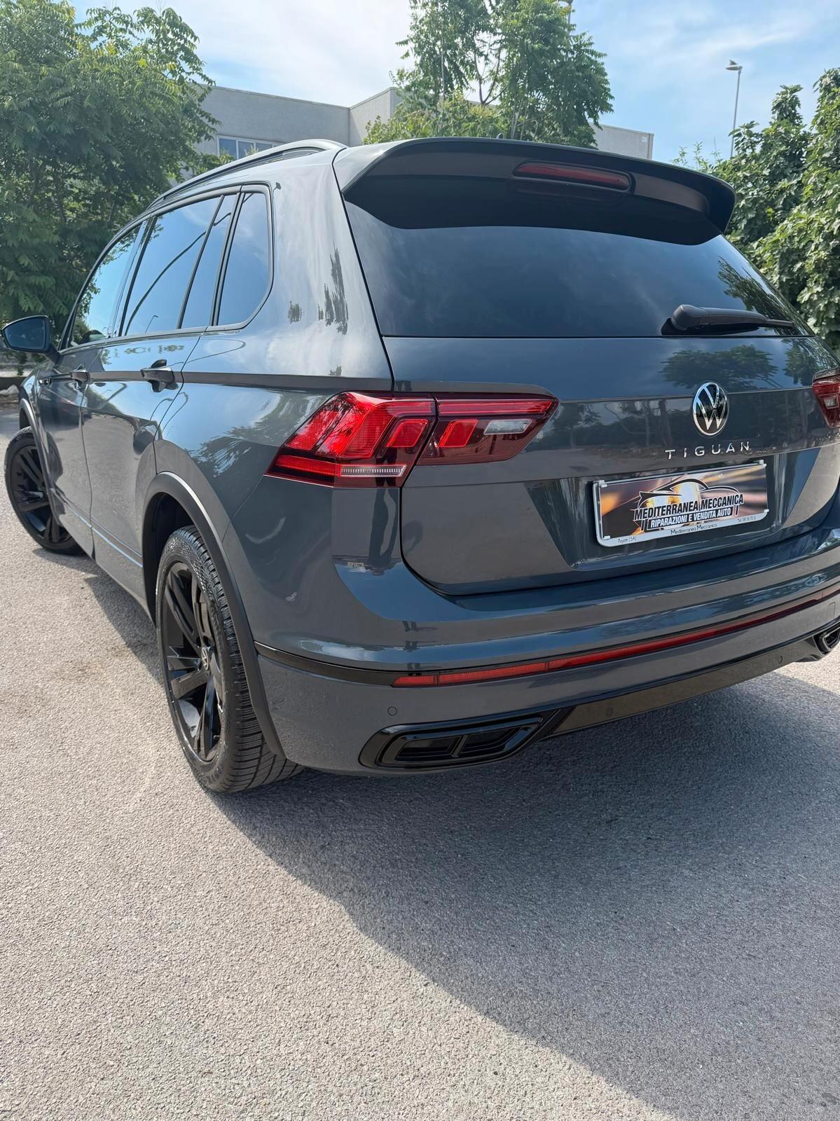 Volkswagen Tiguan 2.0 TDI 150 CV SCR DSG R-Line