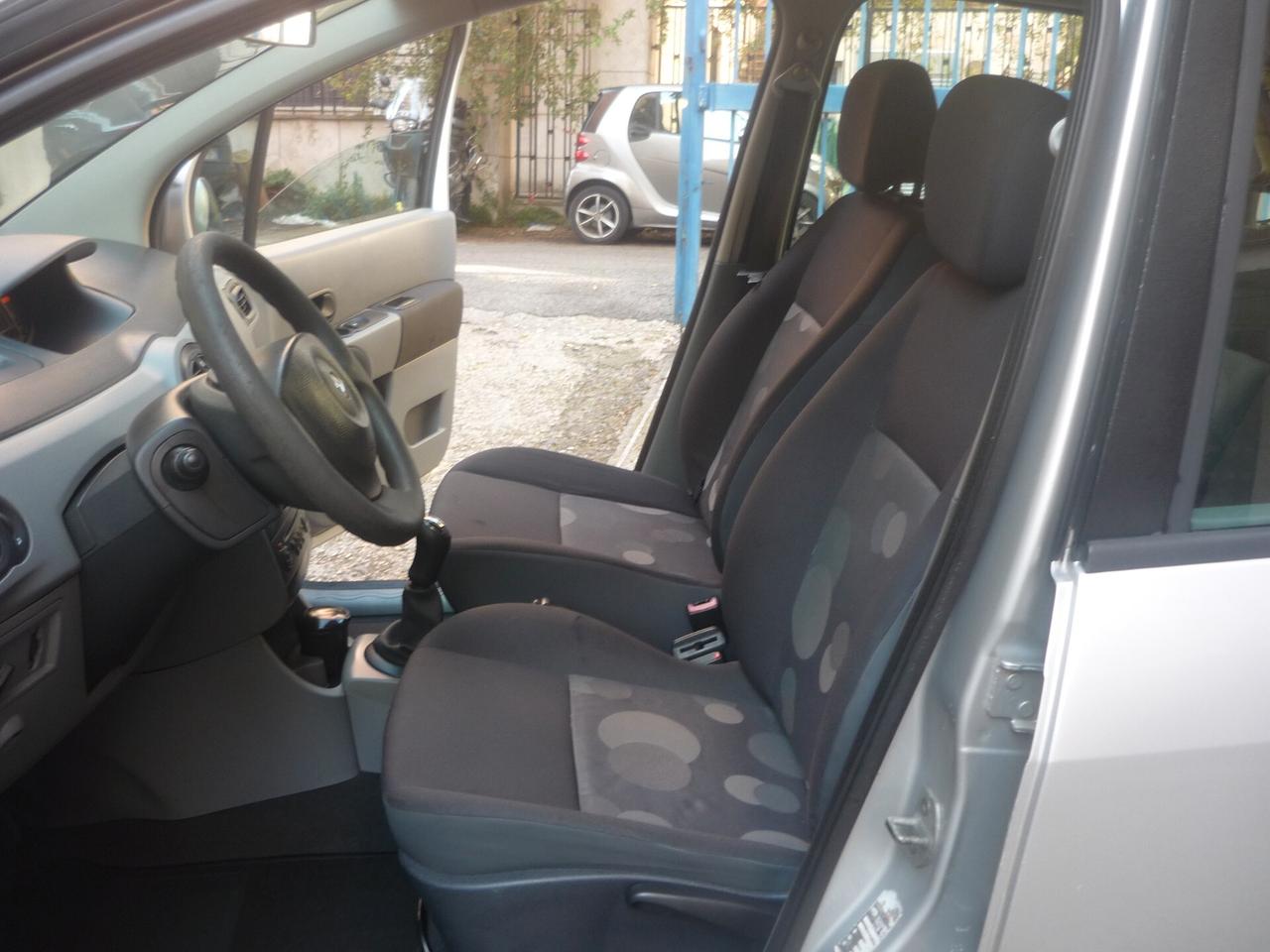 Renault Modus 1.2 16V GPL Expression