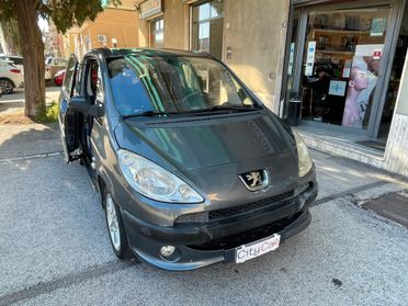Peugeot 1007 1.4 HDi Happy