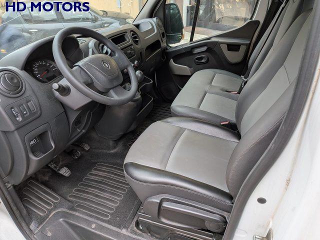 RENAULT MASTER T35 2.3 dCi/130 PL cassone 440 gemellato