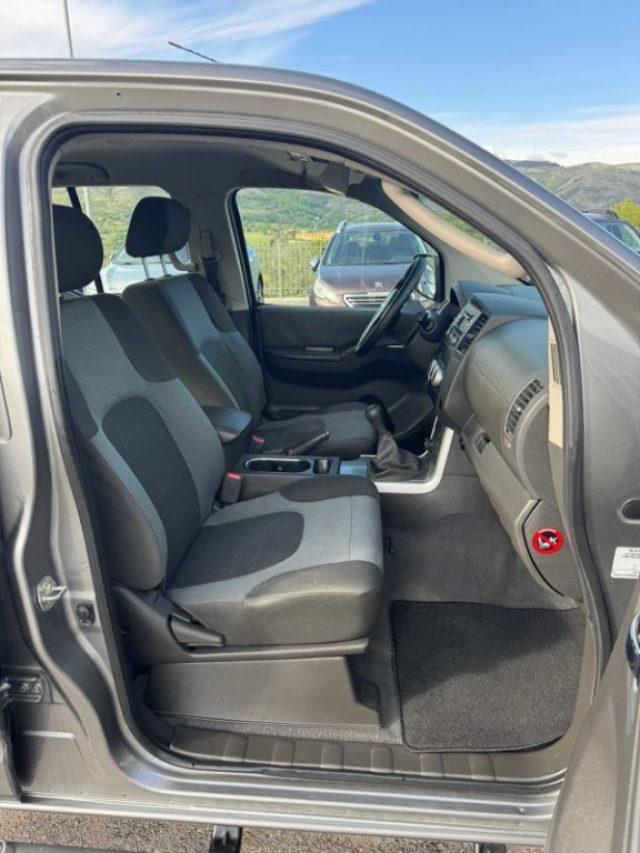 NISSAN Navara 2.5 dCi 190CV 4 porte Double Cab LE