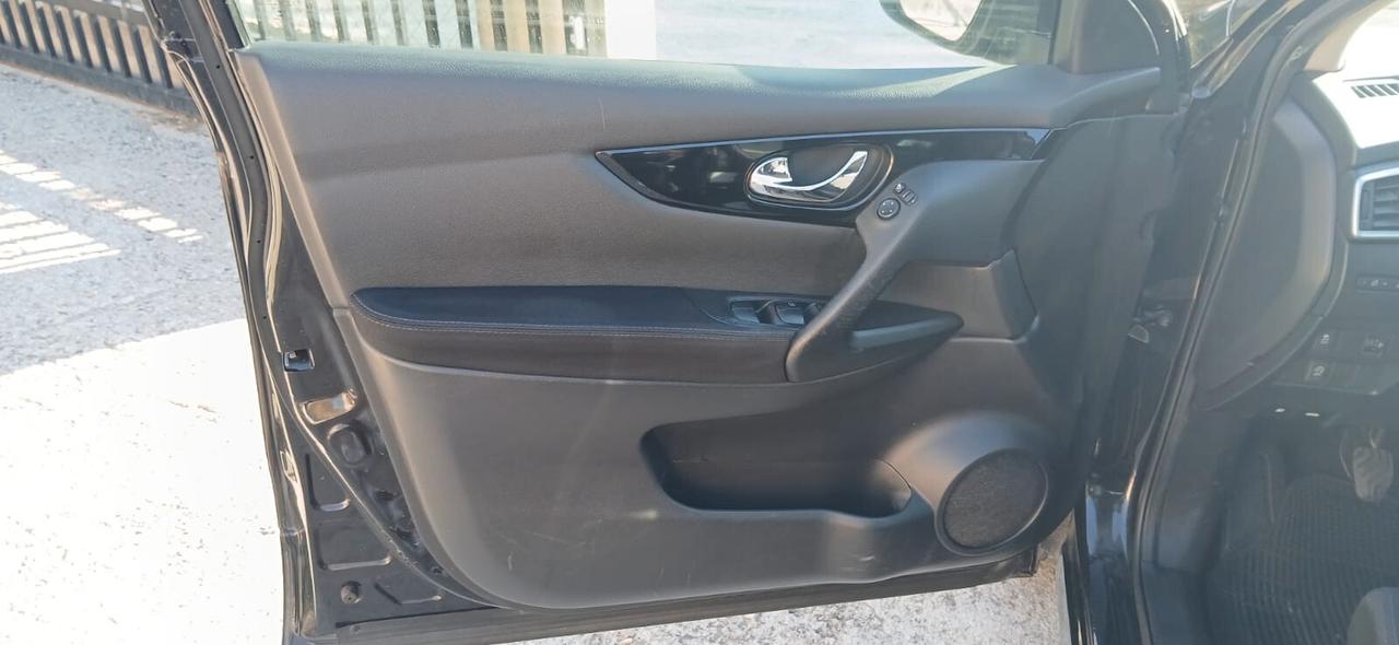 Nissan Qashqai 1.5 dCi Tekna - 2015