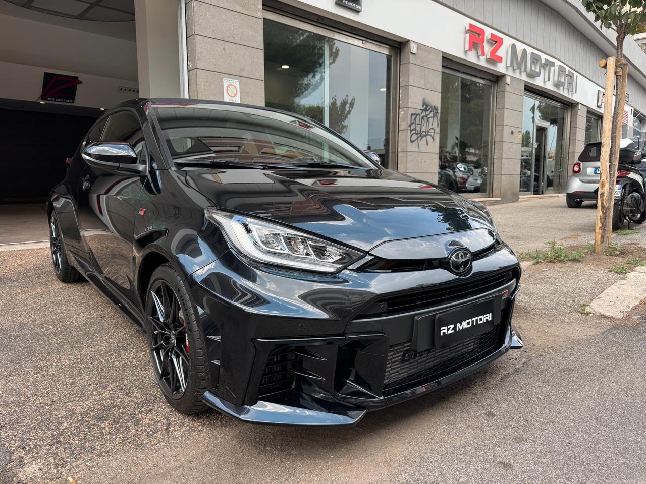 Toyota Yaris GR 1.6 Circuit-ITALIANA-CERCHI FORGIATI-AUTOMATICA-PREZZO REALE-PRONTA CONSEGNA.