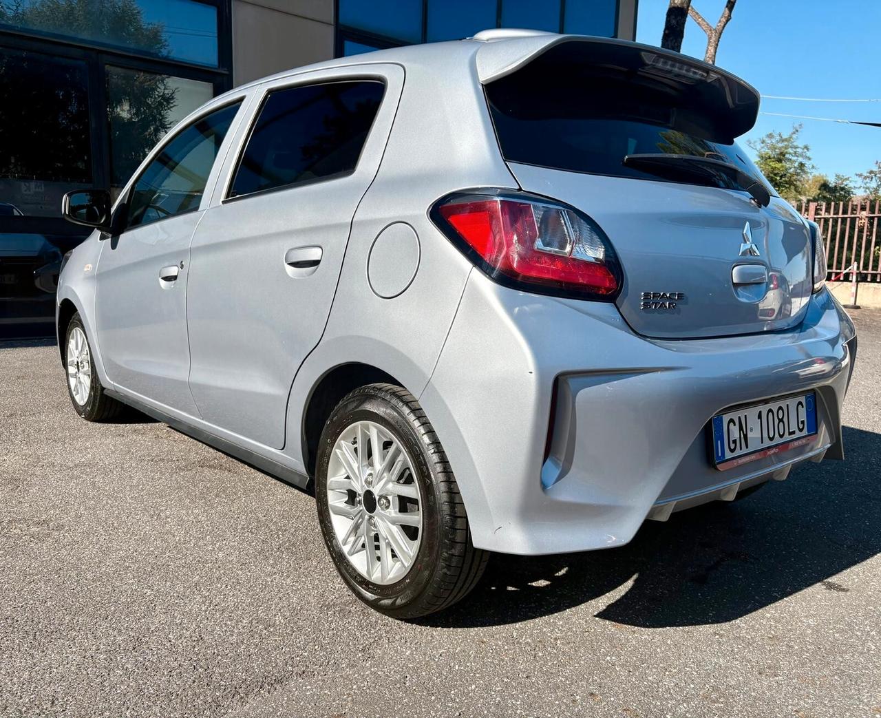 Mitsubishi Space Star 1.2 Intense SDA