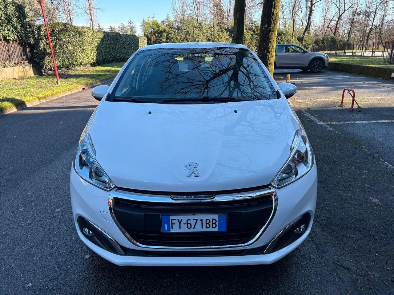 Peugeot 208 PureTech 82 Stop&Start 5 porte Allure