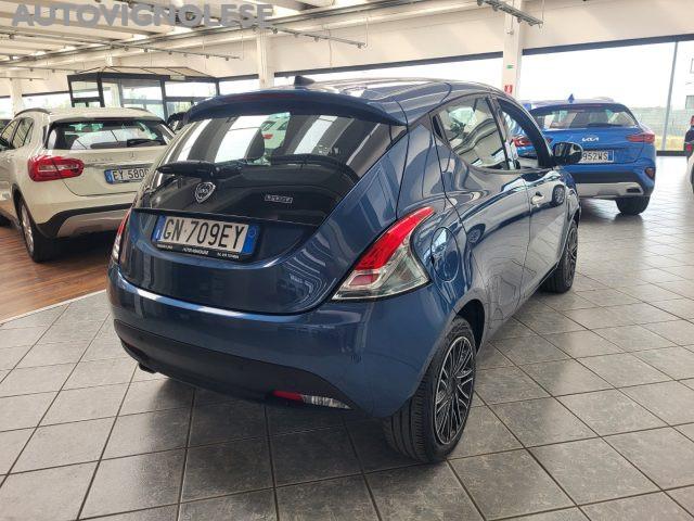 LANCIA Ypsilon 1.0 FireFly 5 porte Hybrid Gold-5 posti-fendi-Sens