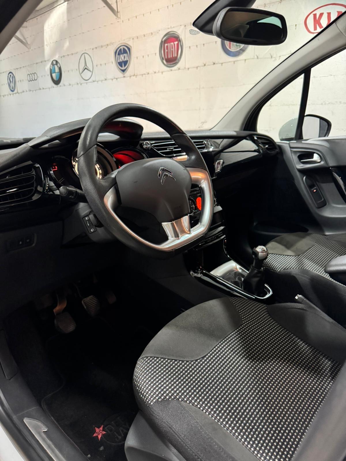 Citroen C3 BlueHDi 100 S&S Exclusive