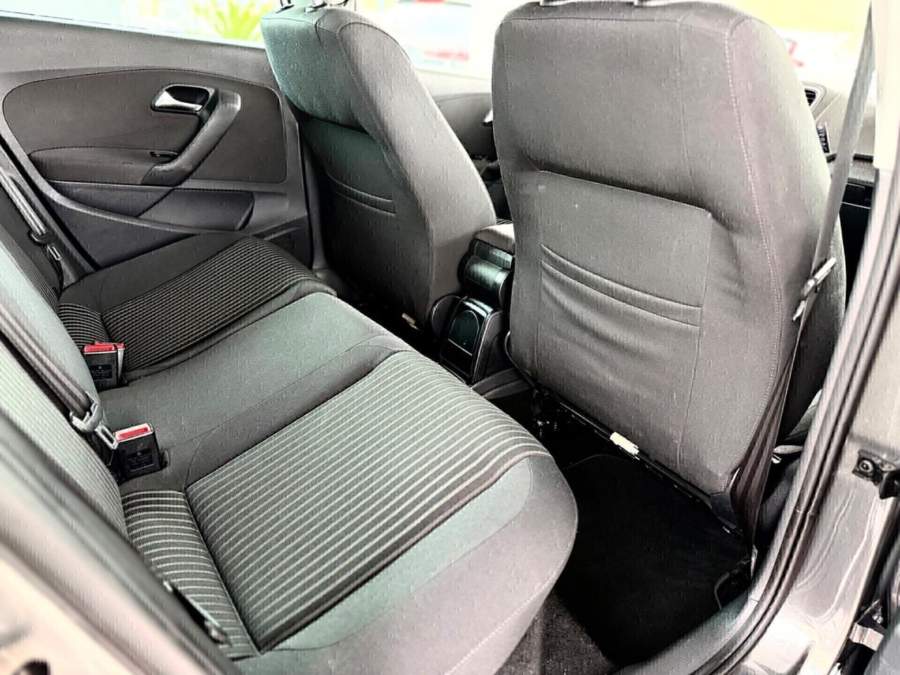 VW Polo 1.6 TDI 90CV AUTOMATICA DSG ANCHE NEOPATENTATI