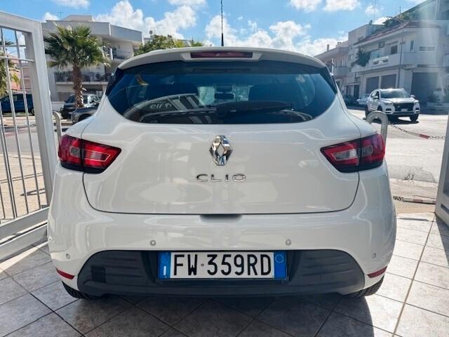 Renault Clio dCi 8V 75 CV 5 P. Navi OK NEOPATENTATI !!