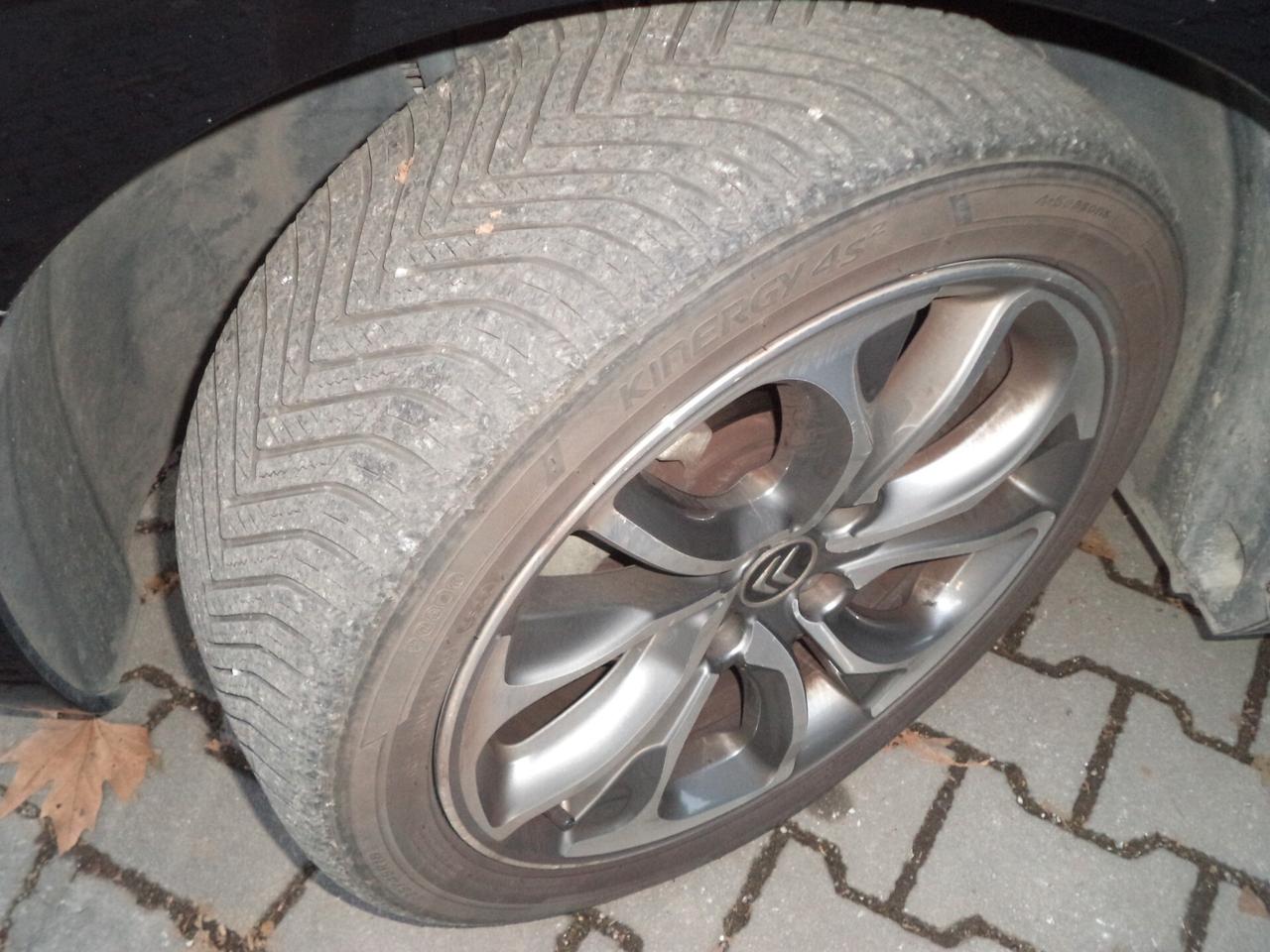 Ds DS4 4 1.6 e-HDi 115 So Chic AUTOMATICA CERCHI DA 18