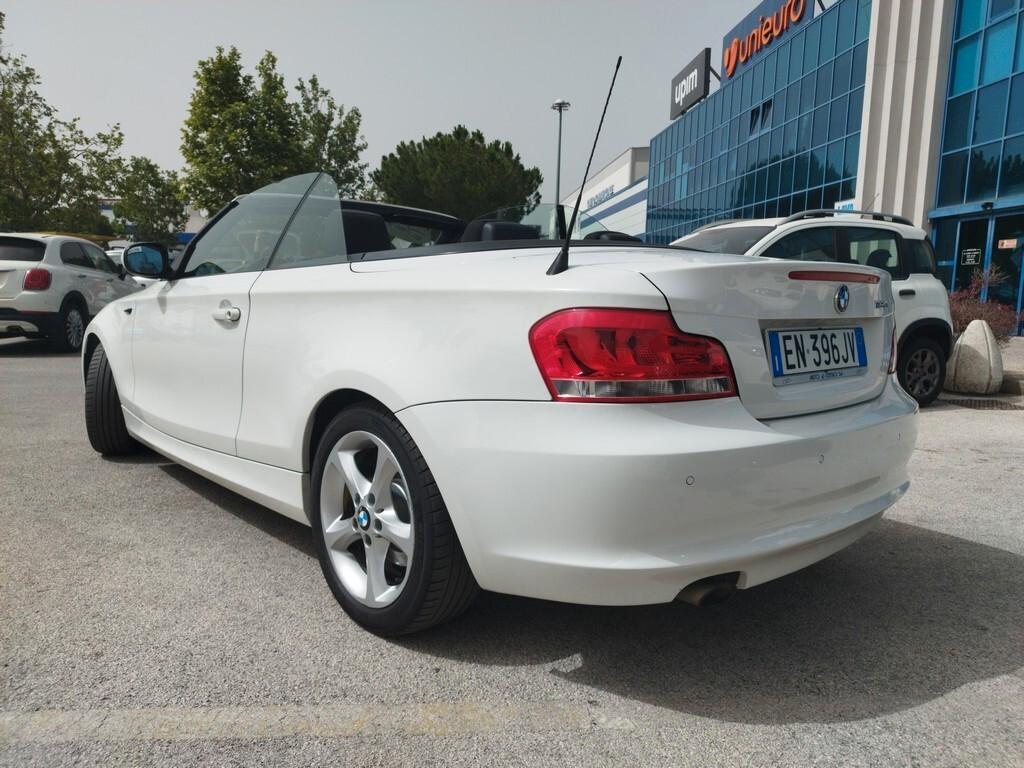 Bmw 118d 2.0 143CV Cabrio