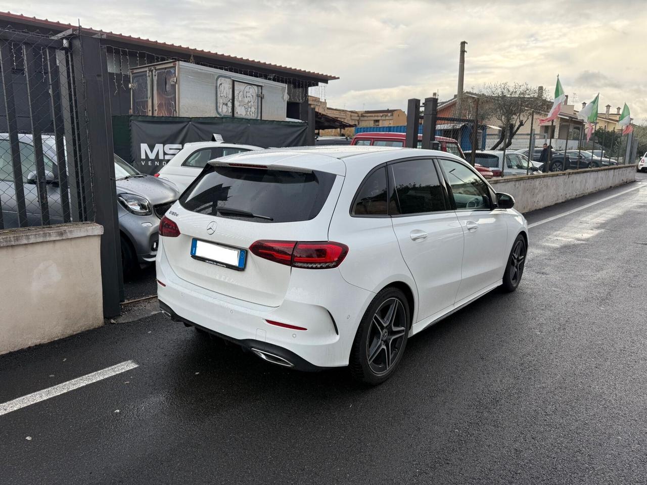 Mercedes-benz B 180 d premium AMG automatica - Tutto incluso