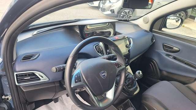 Lancia Ypsilon Ypsilon III 2021 1.0 firefly hybrid