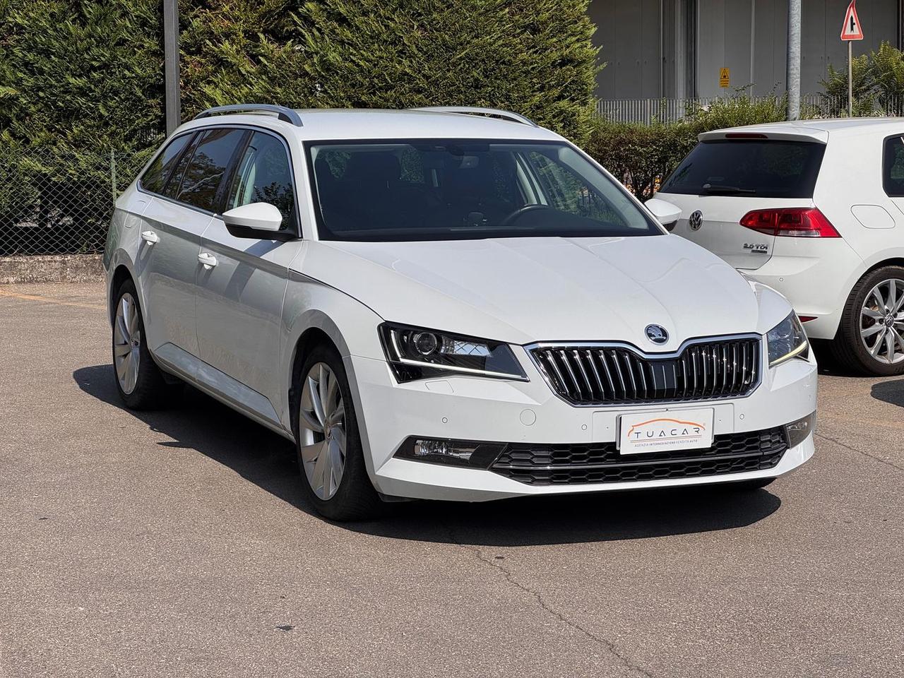 Skoda Superb Executive 2.0 TDI #12030