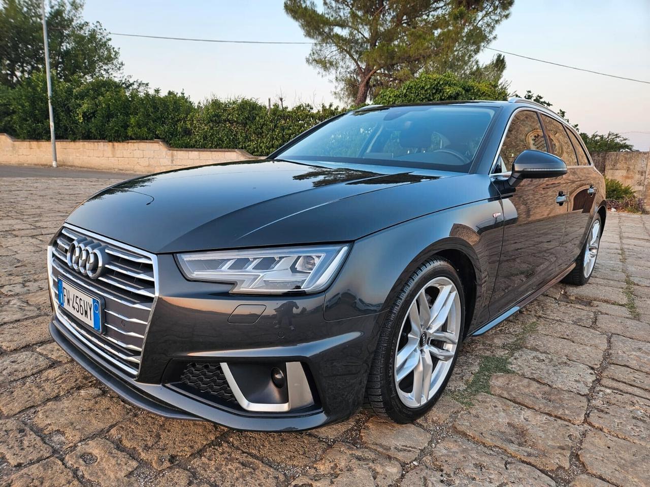 Audi A4 Avant 40 TDI quattro 190cv Sline Stronic