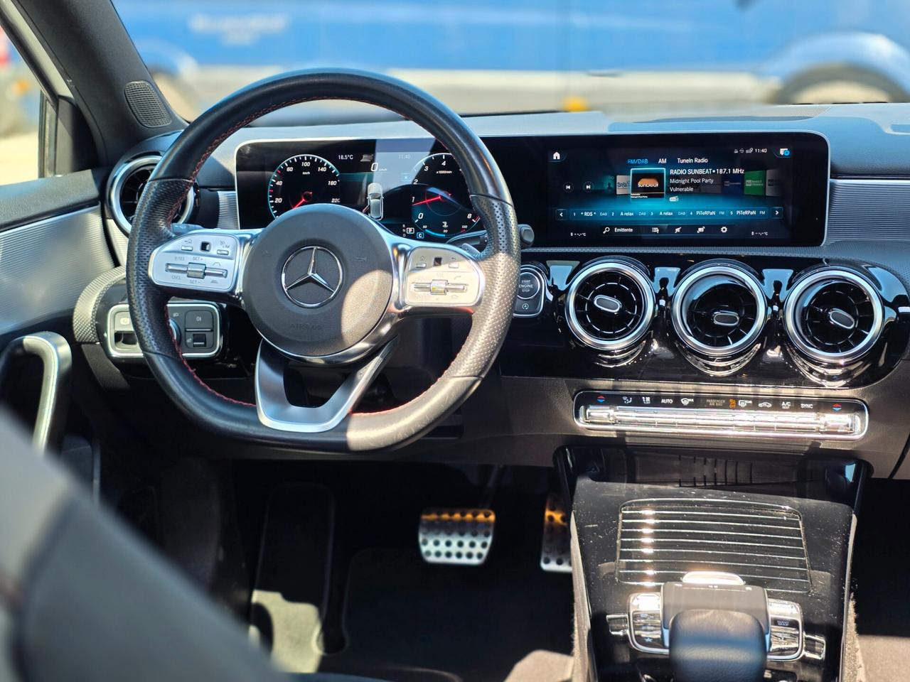 Mercedes-benz A 200 Automatic Premium night edition