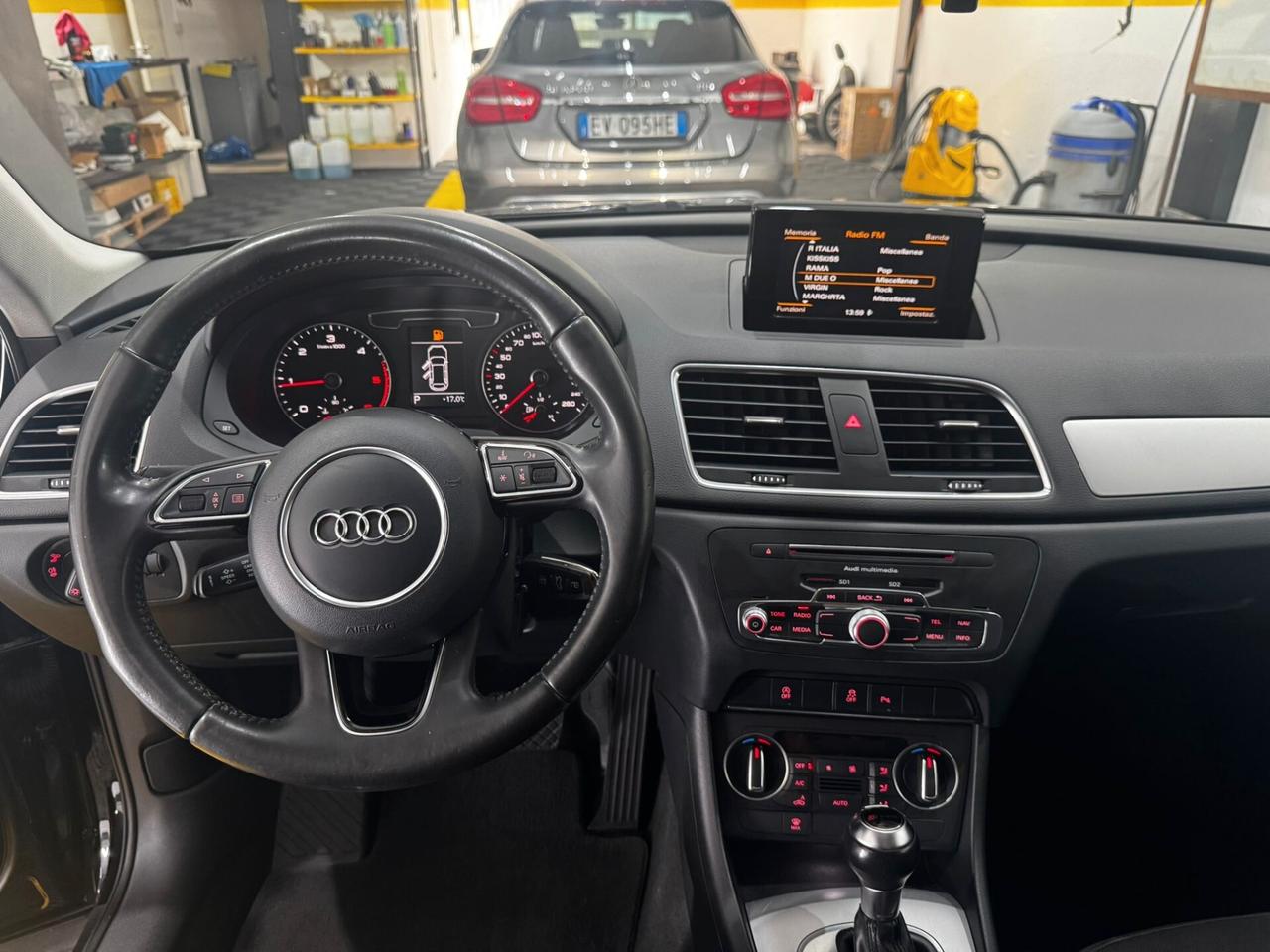 Audi Q3 2.0 TDI 150 CV S tronic