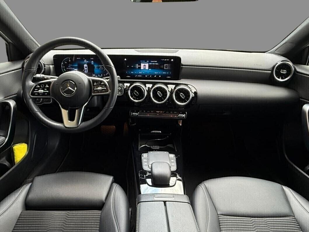 Mercedes-benz A 180 d Automatic Premium
